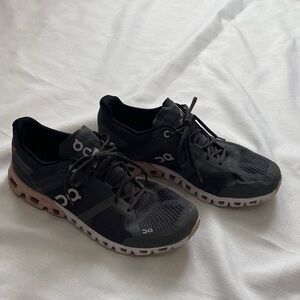 On cloud  Women's Black and White Athletic Shoes